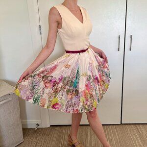 Ted Baker Wispy Meadow Pleated Floral Dress, size 0